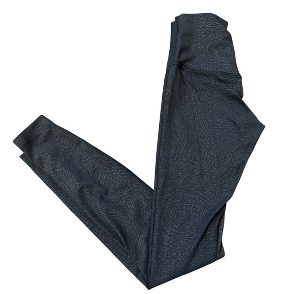 Lululemon Align High Rise Black Emboss Leggings - Picture 7 of 7